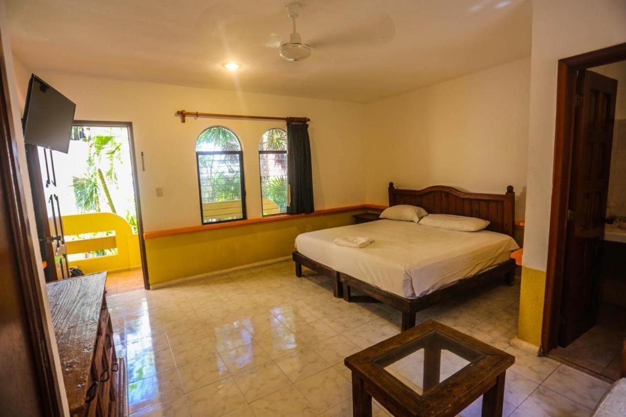 Hotel Vista Caribe 5Ta Av A 5 Pasos De La Playa Playa del Carmen Eksteriør billede