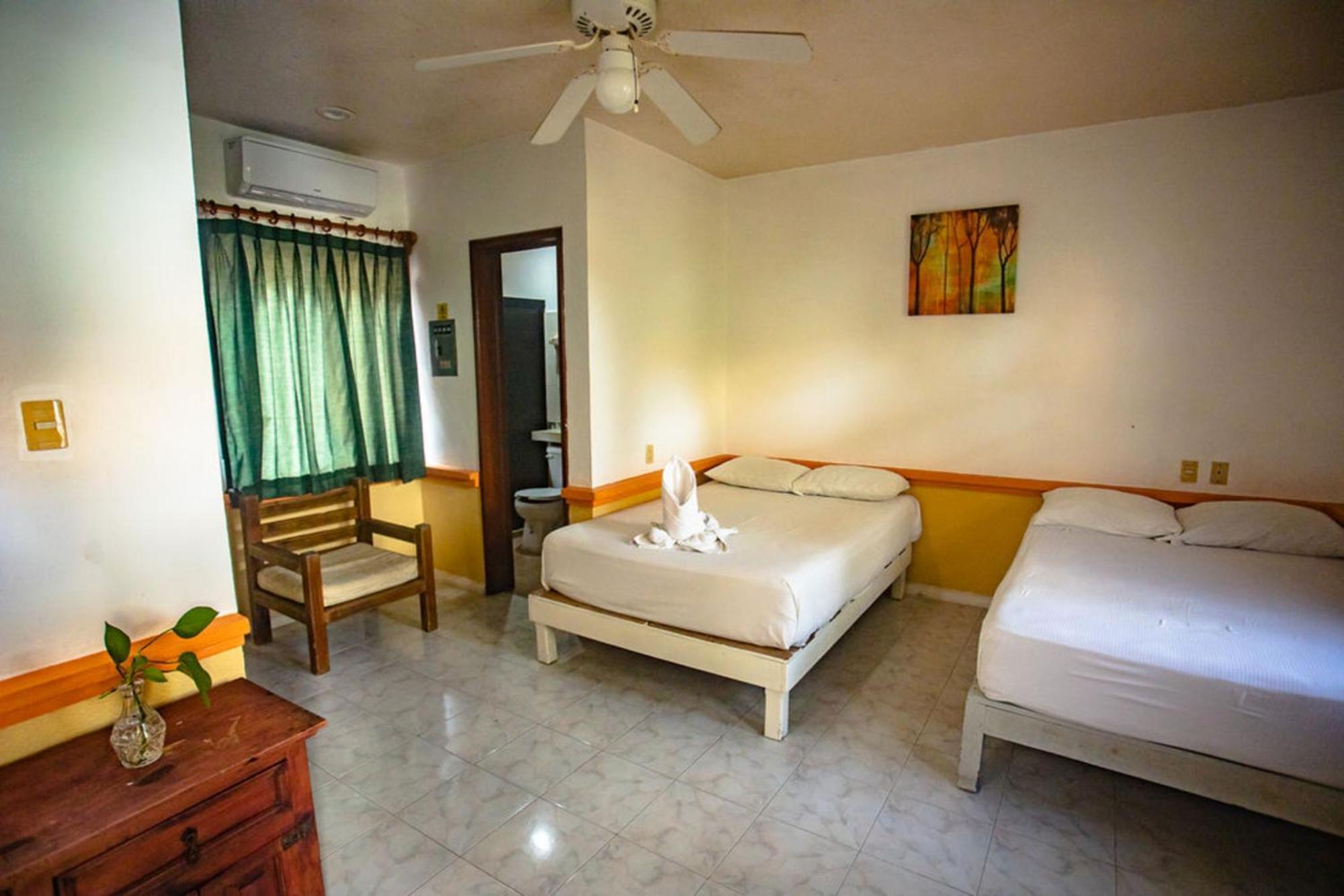 Hotel Vista Caribe 5Ta Av A 5 Pasos De La Playa Playa del Carmen Eksteriør billede