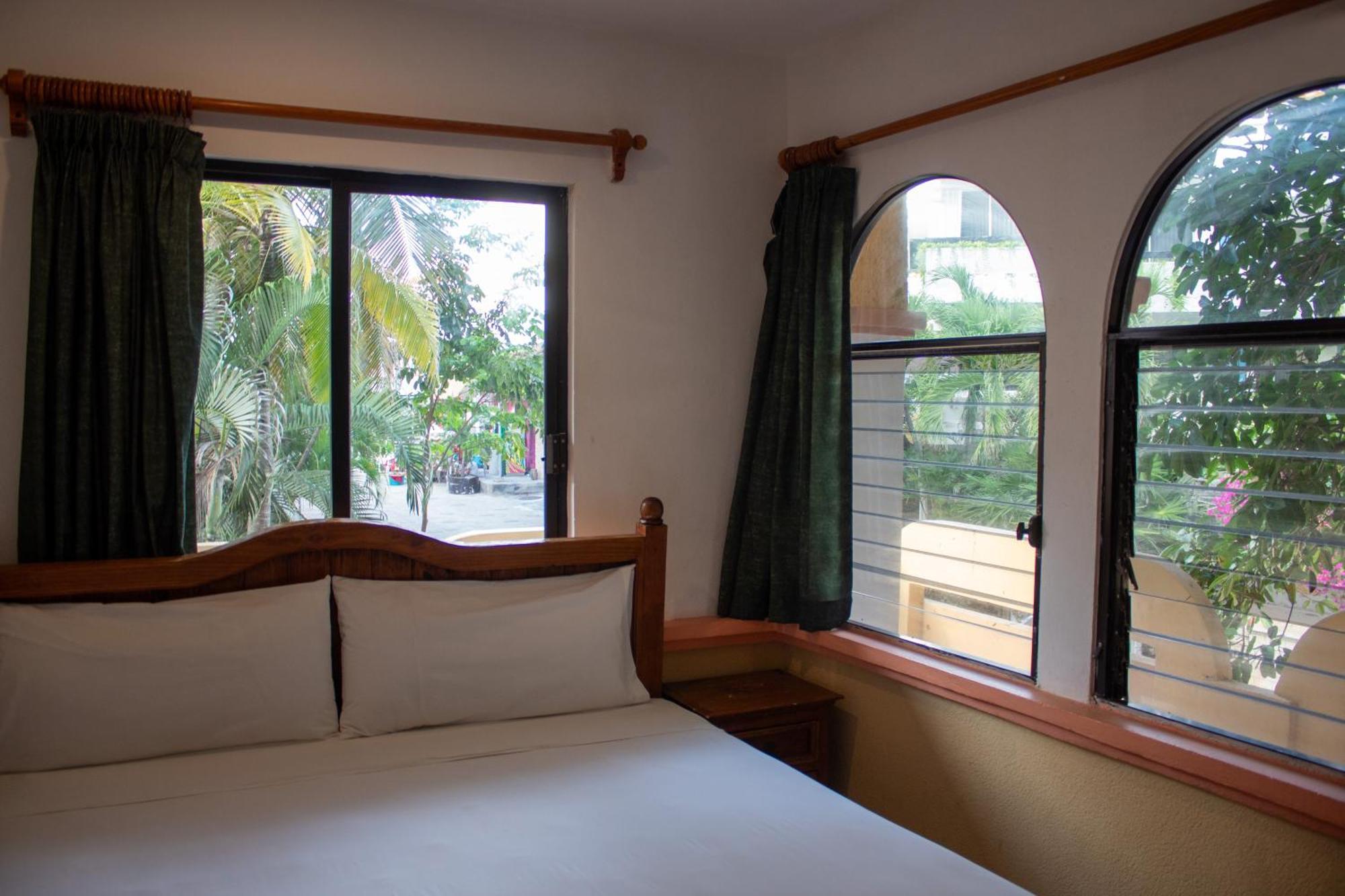 Hotel Vista Caribe 5Ta Av A 5 Pasos De La Playa Playa del Carmen Eksteriør billede