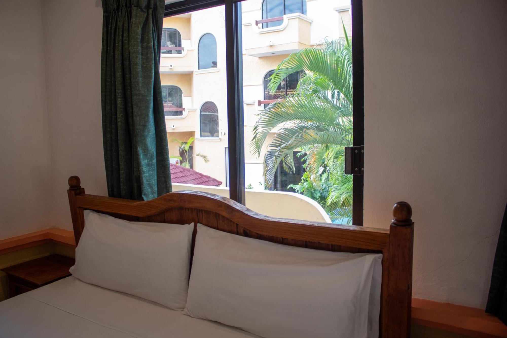 Hotel Vista Caribe 5Ta Av A 5 Pasos De La Playa Playa del Carmen Eksteriør billede
