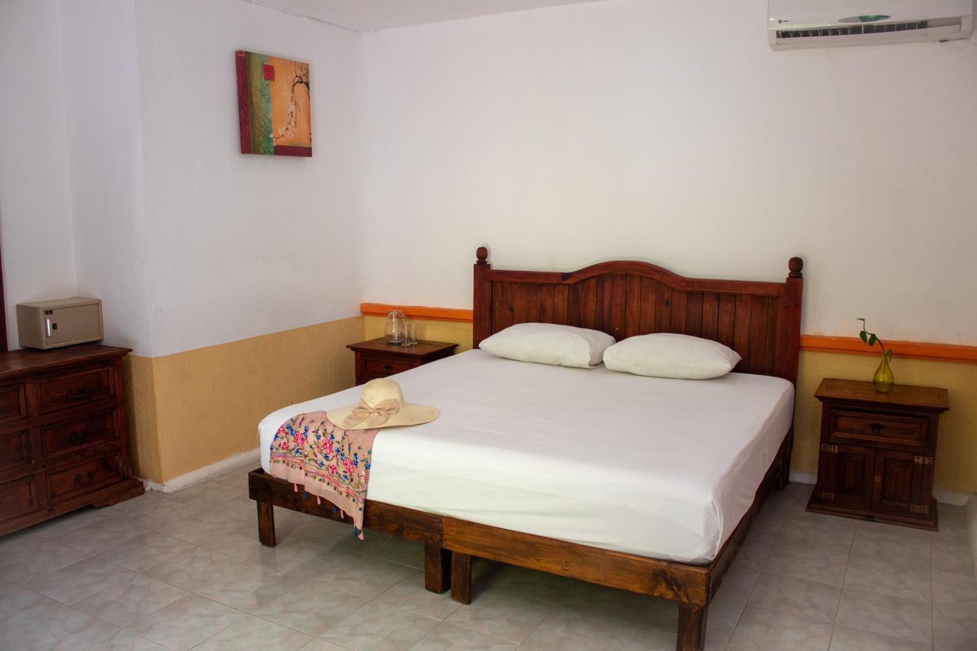 Hotel Vista Caribe 5Ta Av A 5 Pasos De La Playa Playa del Carmen Eksteriør billede